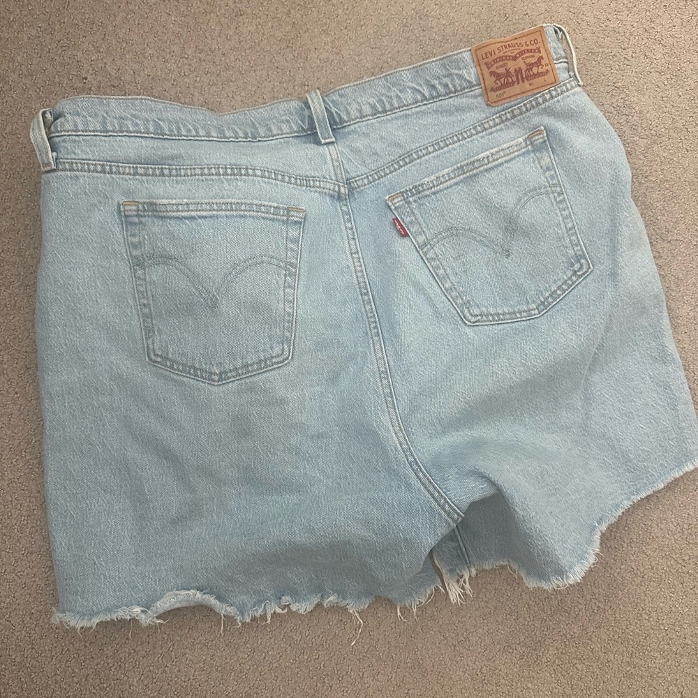 Levi’s Women’s Plus Size 501 Original Shorts